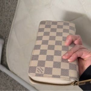 Louis Vuitton Damier Azur trifold zip long wallet used normal wear